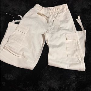 Emory Park white cargo pants